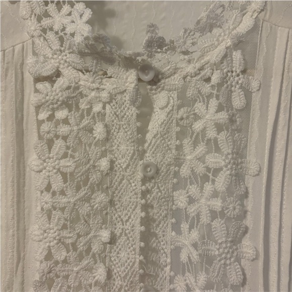 Amazon Blouse - Picture 5 of 10